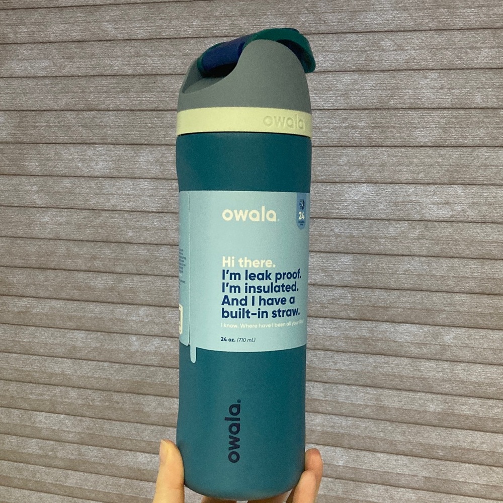 NEW owala water bottle - Picture 4 of 7